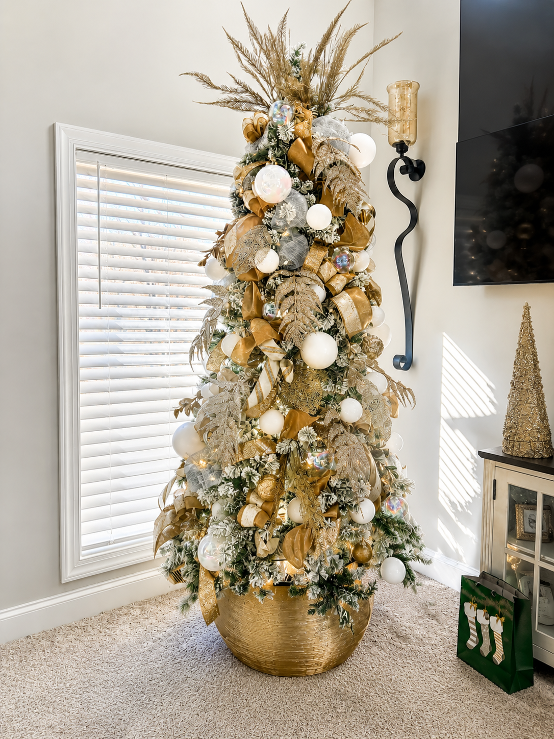 Seasonal wreath